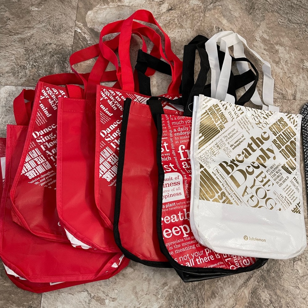 Lululemon bags.
